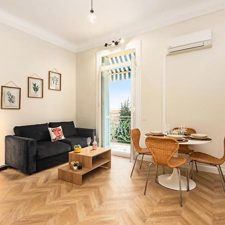 Mont Fleuri- Somptueux 2 Pieces - Parking - Menton Apartamento Exterior foto