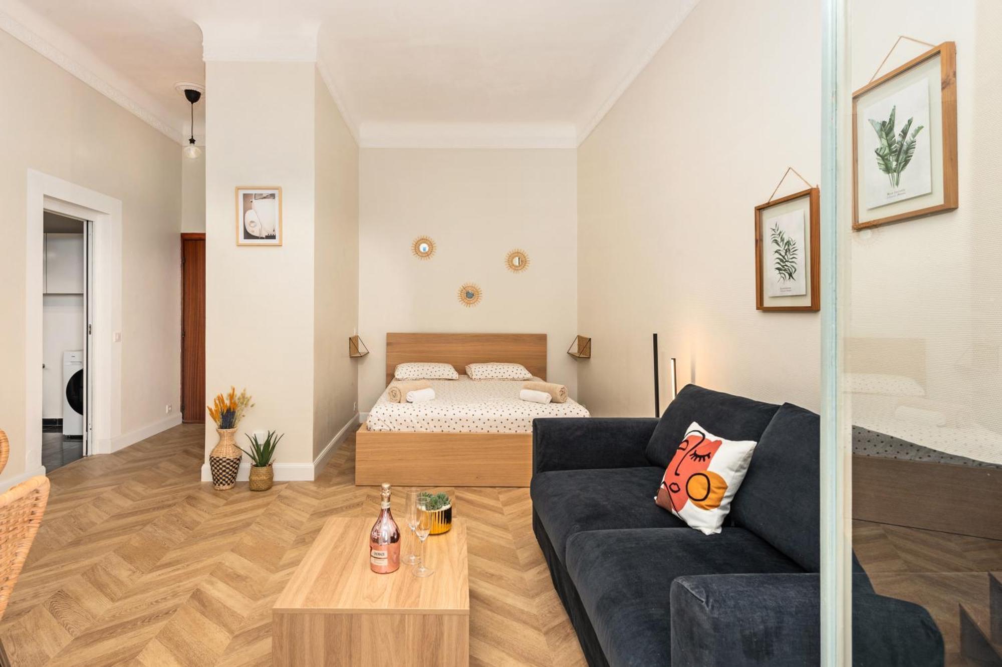 Mont Fleuri- Somptueux 2 Pieces - Parking - Menton Apartamento Exterior foto